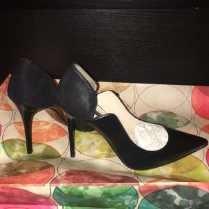 Zara size 8 ASYMMETRIC LEATHER COURT SHOE.